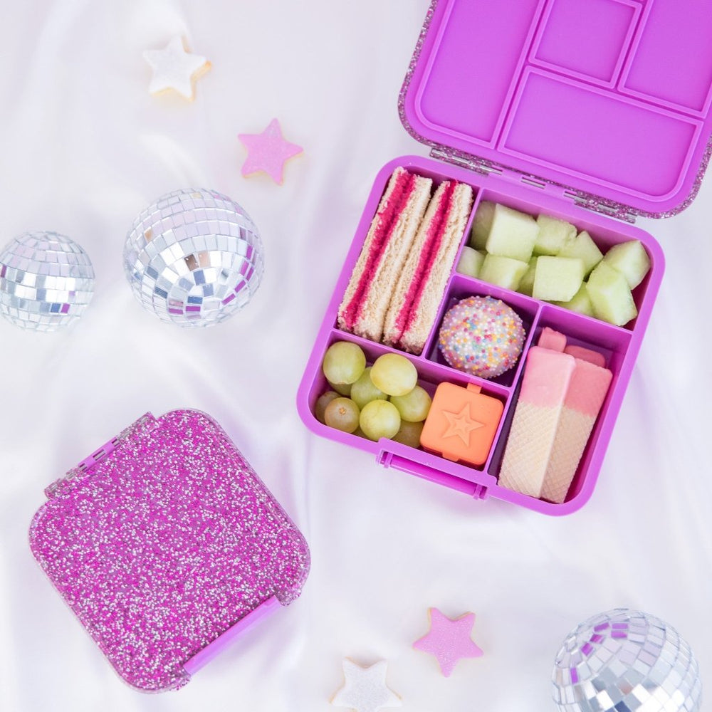 
                      
                        Bento Five Lunch Box - Magenta Glitter - Prepp'd Kids - MontiiCo
                      
                    