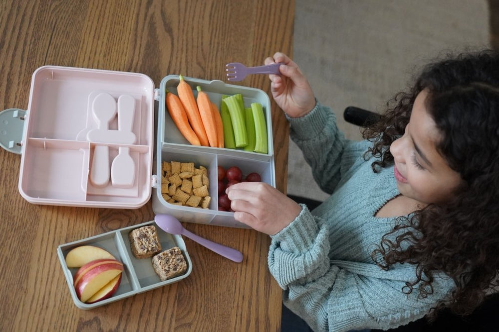 
                      
                        Two Tier Bento Box (incl utensils) - Pink / Grey - Prepp'd Kids - Melii
                      
                    